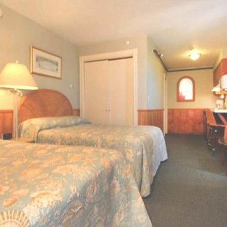 The Skylark Beach Inn Old Orchard Beach Exterior photo